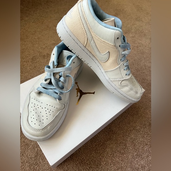 Nike Air Jordan’s - Picture 6 of 6